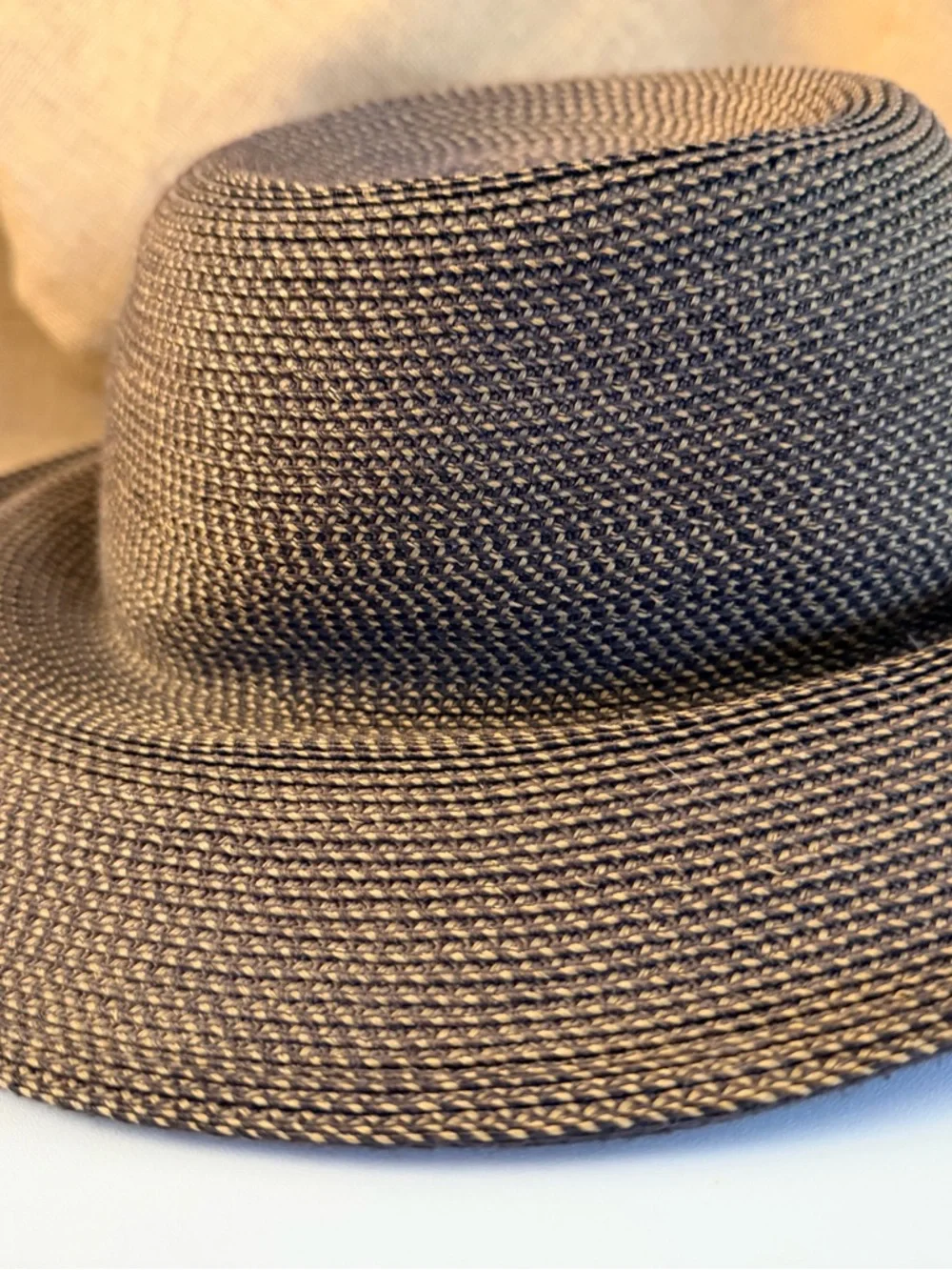 Eric Javits Women's Hampton Squishee Antique Color Full-Coverage Straw Hat GUC - Picture 5 of 13